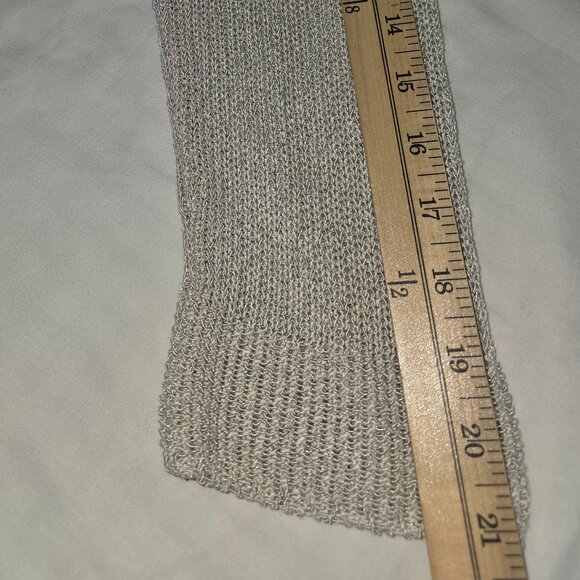 Investments women's knitted sweater, size medium. - Picture 8 of 8